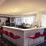 Mercure Centre Hotel