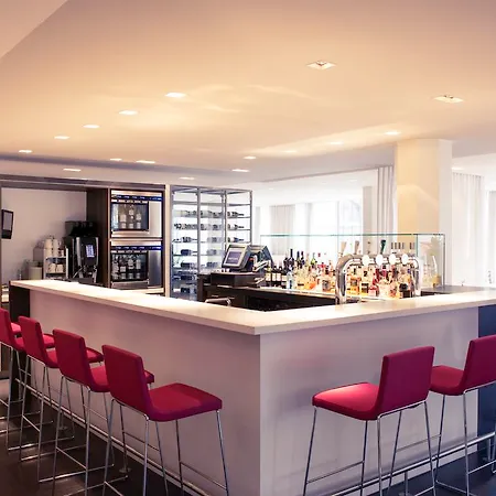 Mercure Centre 4*