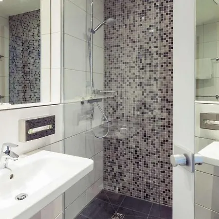 Mercure Centre 4*