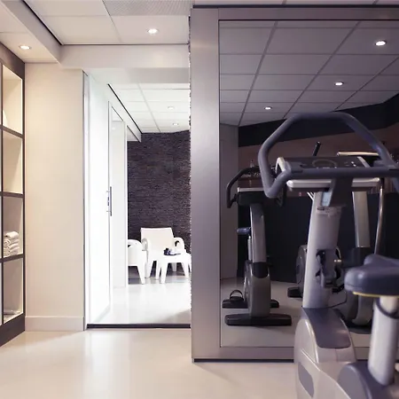 Mercure Centre Ξενοδοχείο 4*