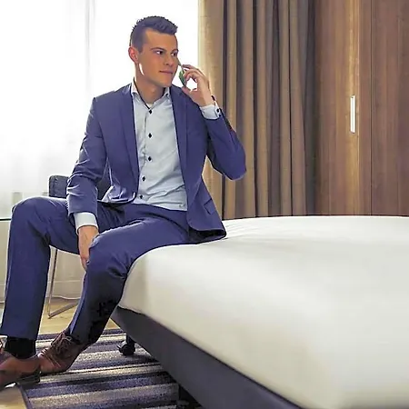 Mercure Centre 4*